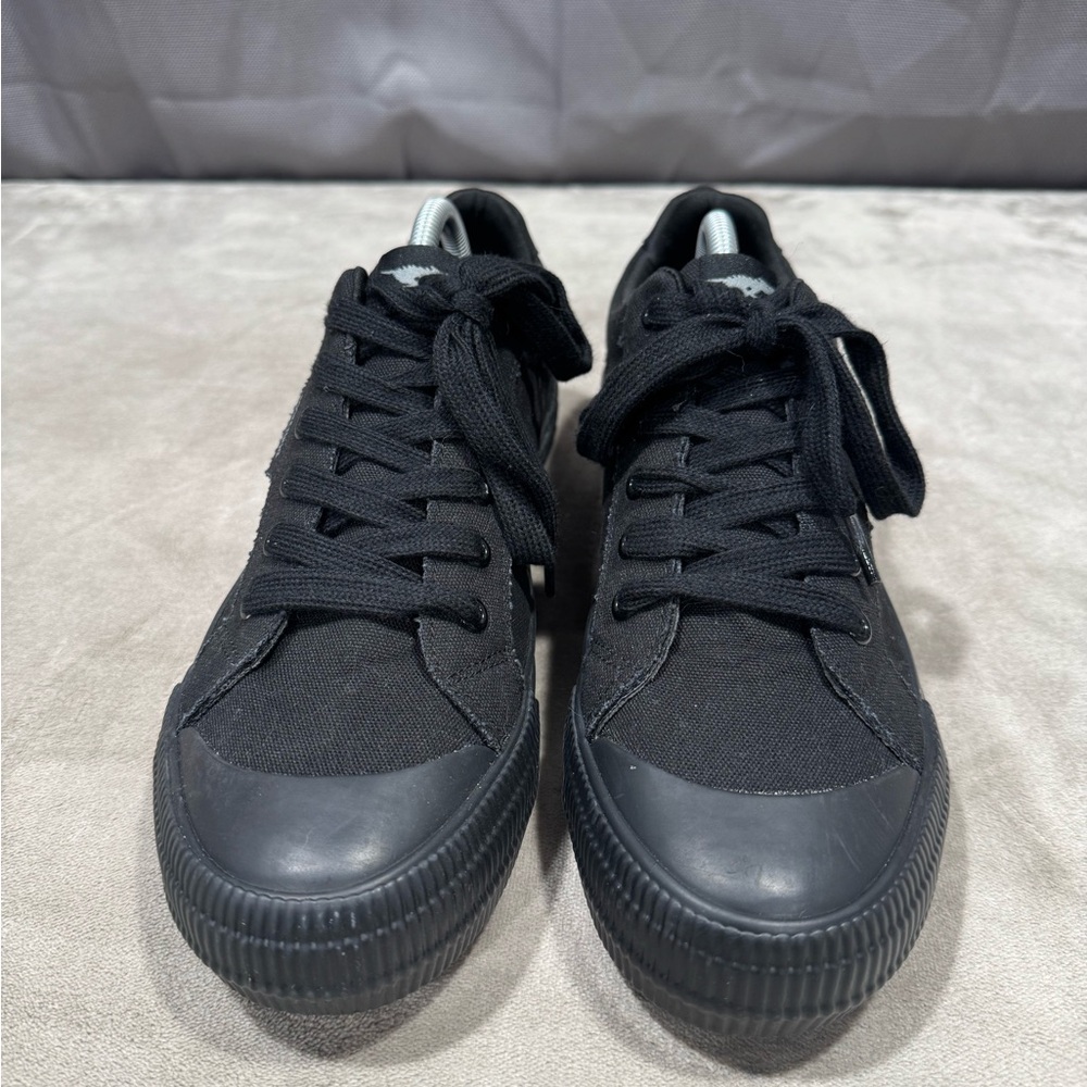 Rocket Dog Black Low-Top Canvas Sneakers - Picture 6 of 11